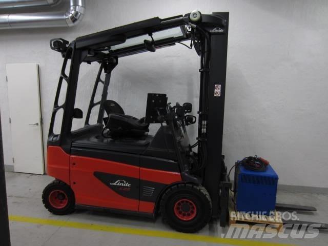 Linde E25R Chariots élévateurs électriques