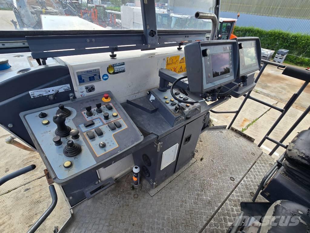 Wirtgen W220 Fraiseuse à froid