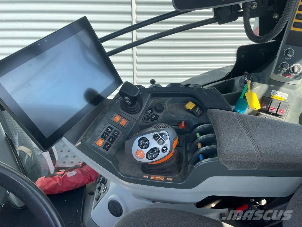CLAAS 960 Axion Tracteur