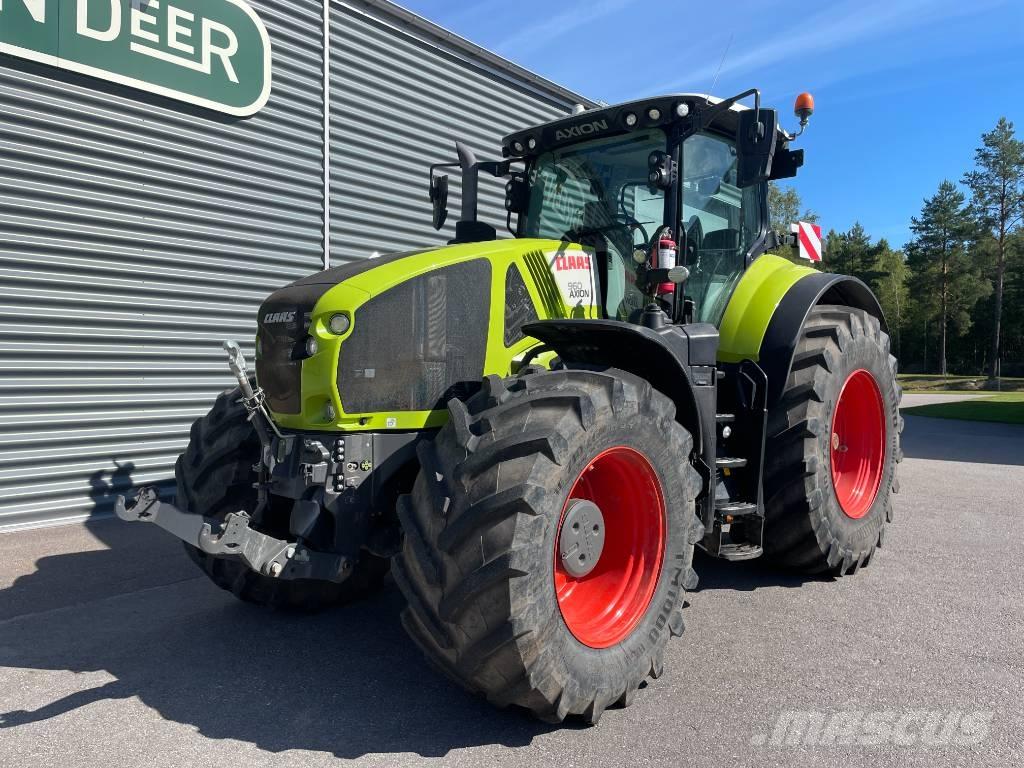CLAAS 960 Axion Tracteur