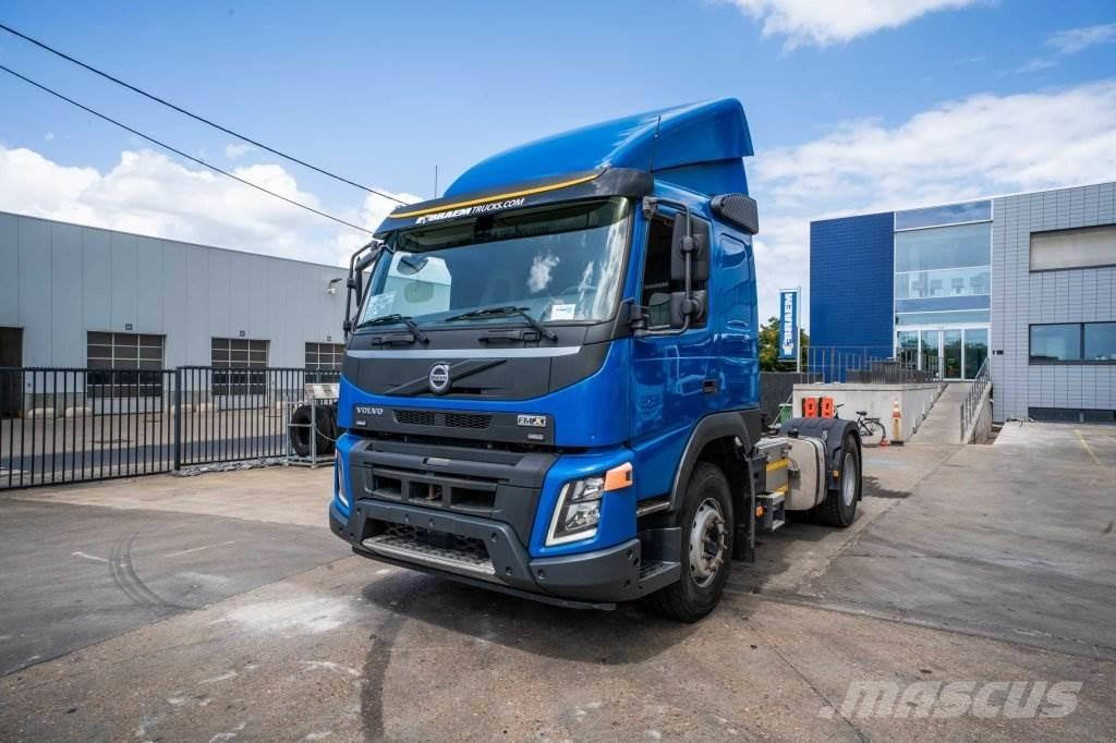 Volvo FMX 420 + HYDR. Tracteur routier