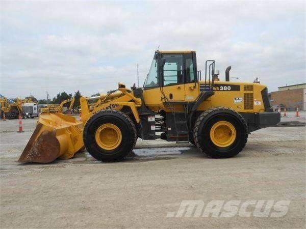 Komatsu WA 380-6 Chargeuse sur pneus