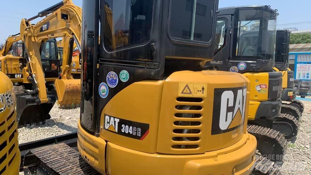 CAT 304 Pelle sur chenilles