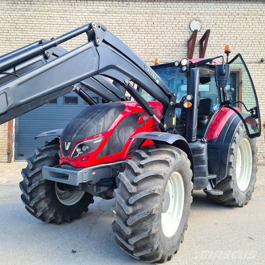 Valtra T 174 Tracteur