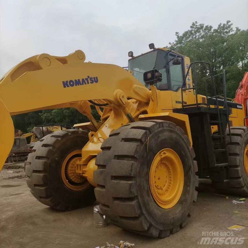 Komatsu WA 600 Chargeuse sur pneus