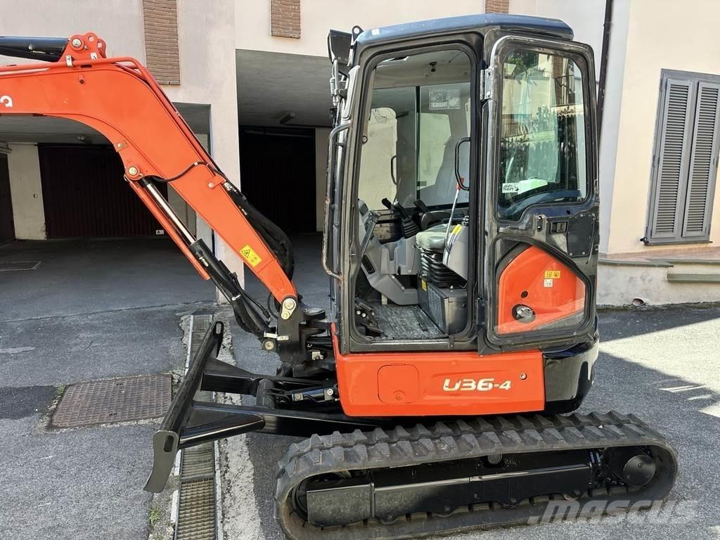 Kubota U36-4 Mini pelle < 7t