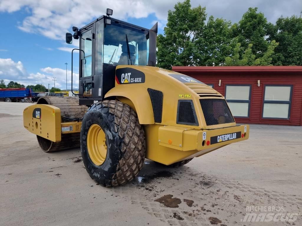 CAT CS 683 E Rouleaux monocylindre