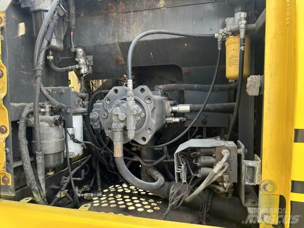 Sumitomo SH200-5 Pelle sur chenilles