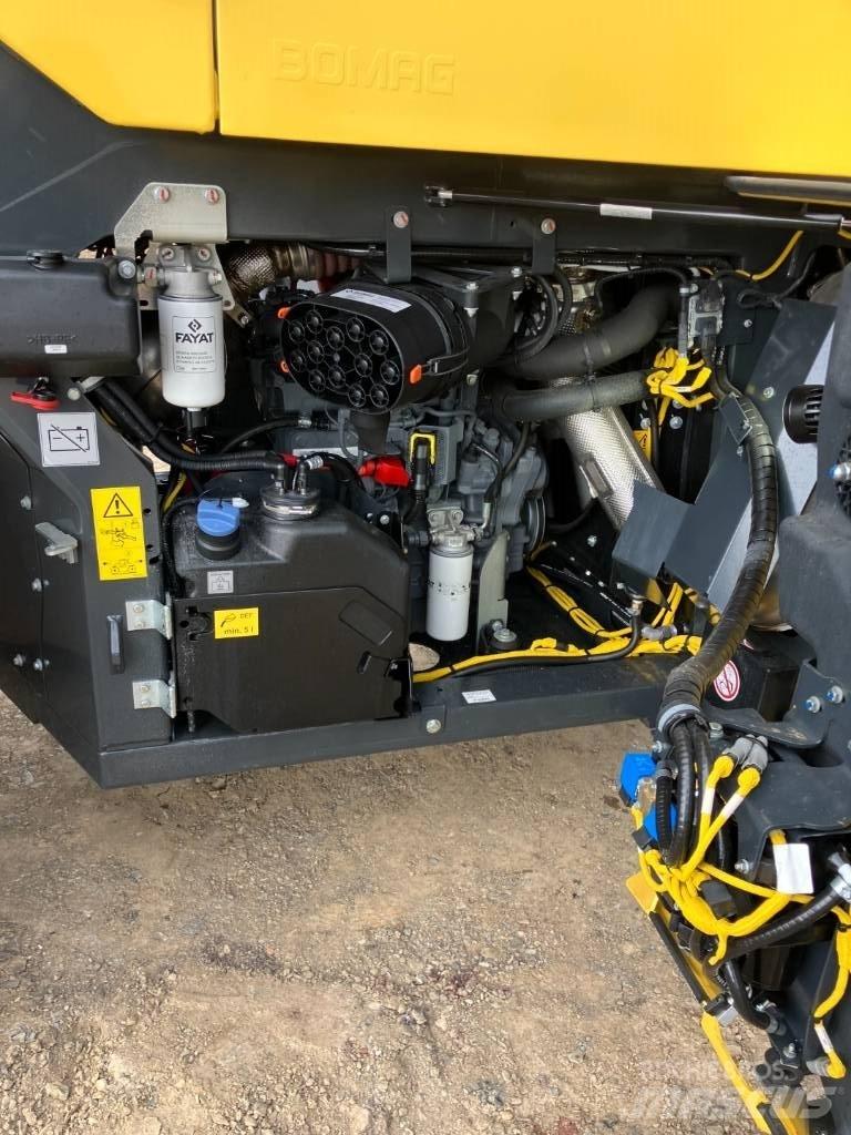 Bomag BW 174 APO-4v Rouleaux tandem