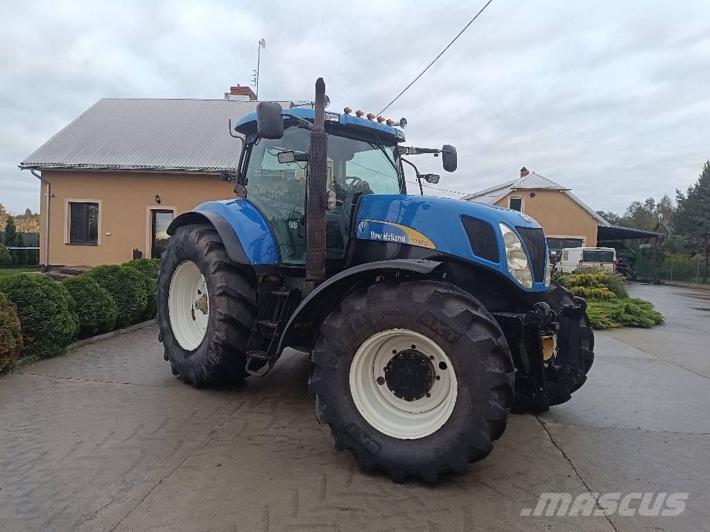 New Holland T 7050 Tracteur