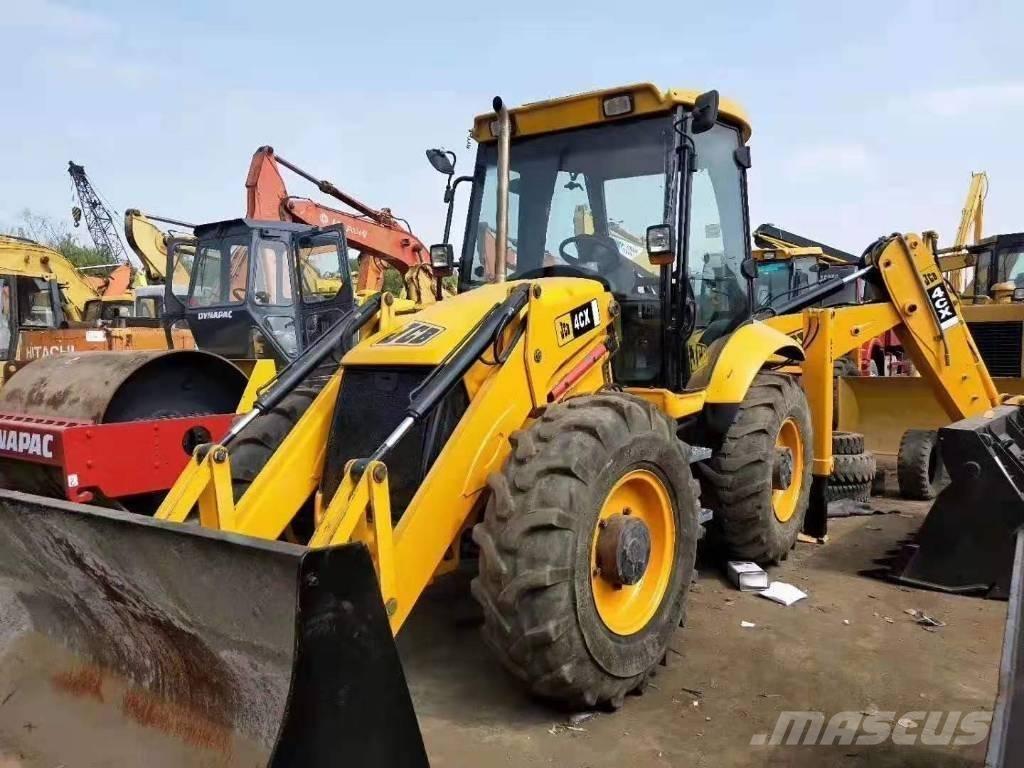 JCB 4CX Tractopelle
