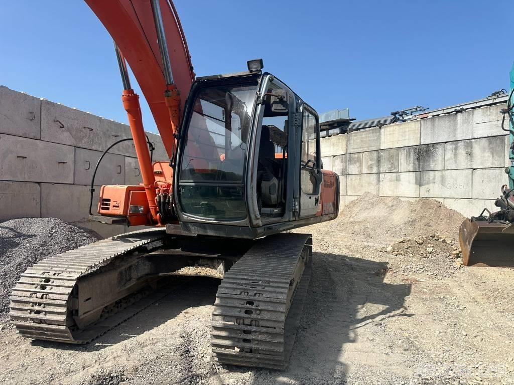 Fiat-Hitachi EX 215 Pelle sur chenilles