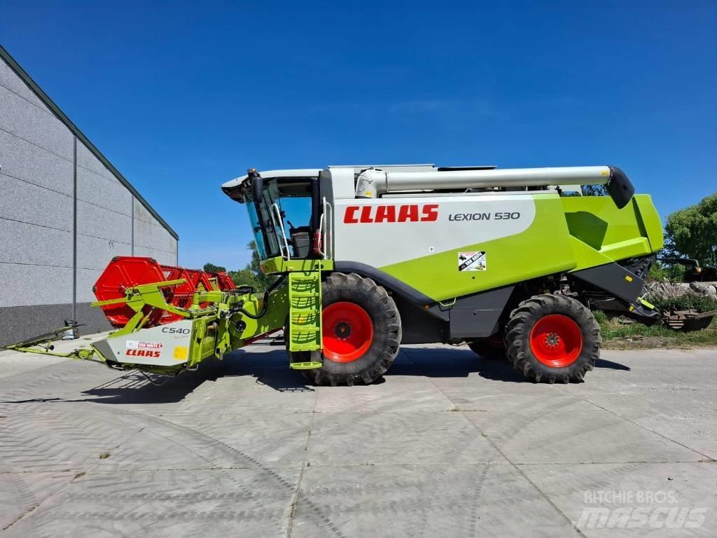 CLAAS Lexion 530 Moissonneuse batteuse