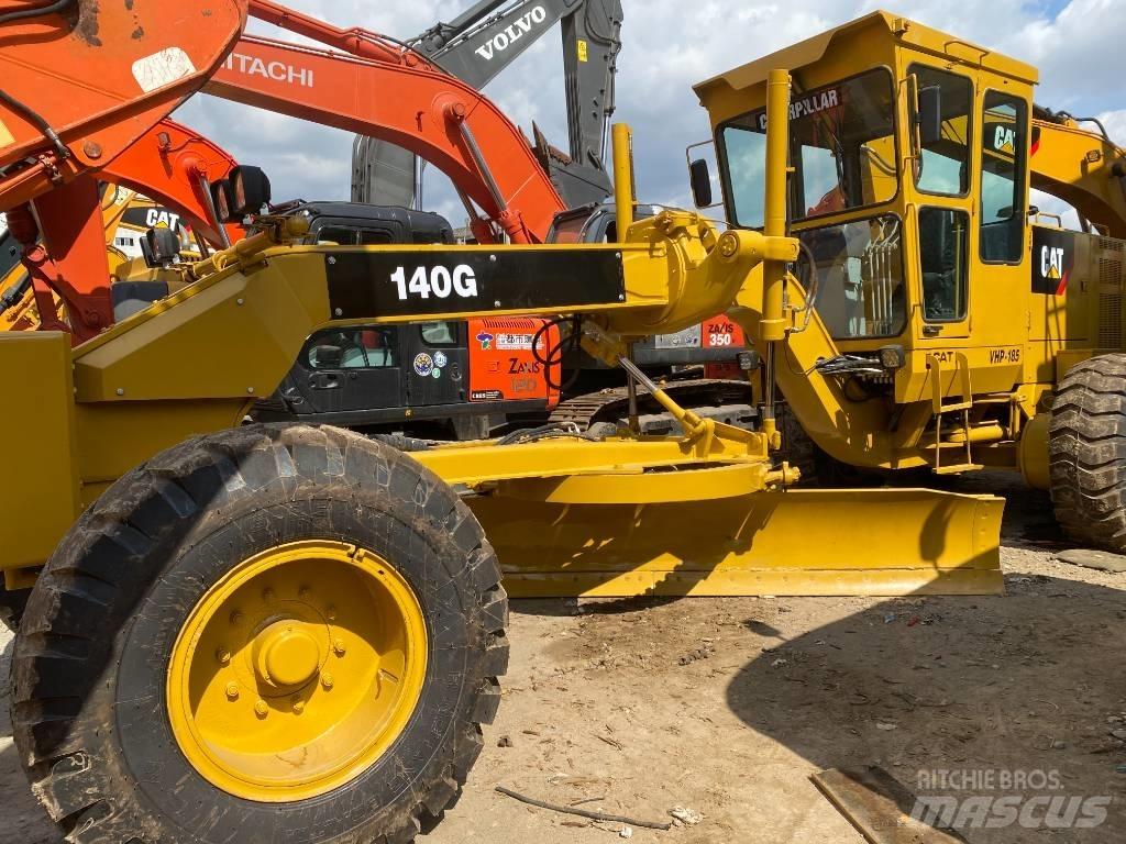 CAT 140 G Niveleuse