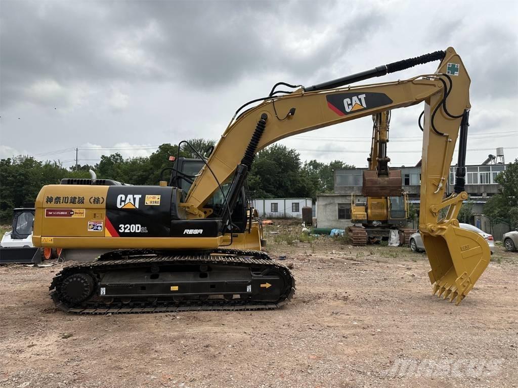 CAT 320 D Pelle sur chenilles