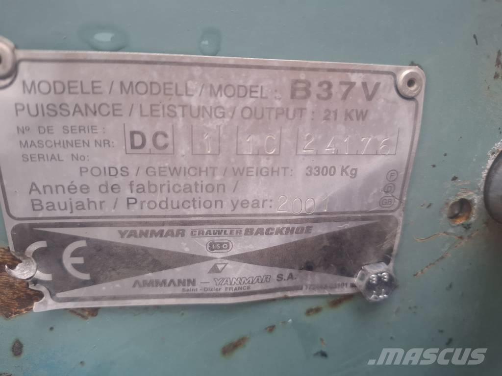 Yanmar B 37 V Mini pelle < 7t