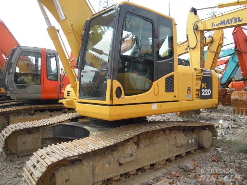 Komatsu PC 220-8 Pelle sur chenilles