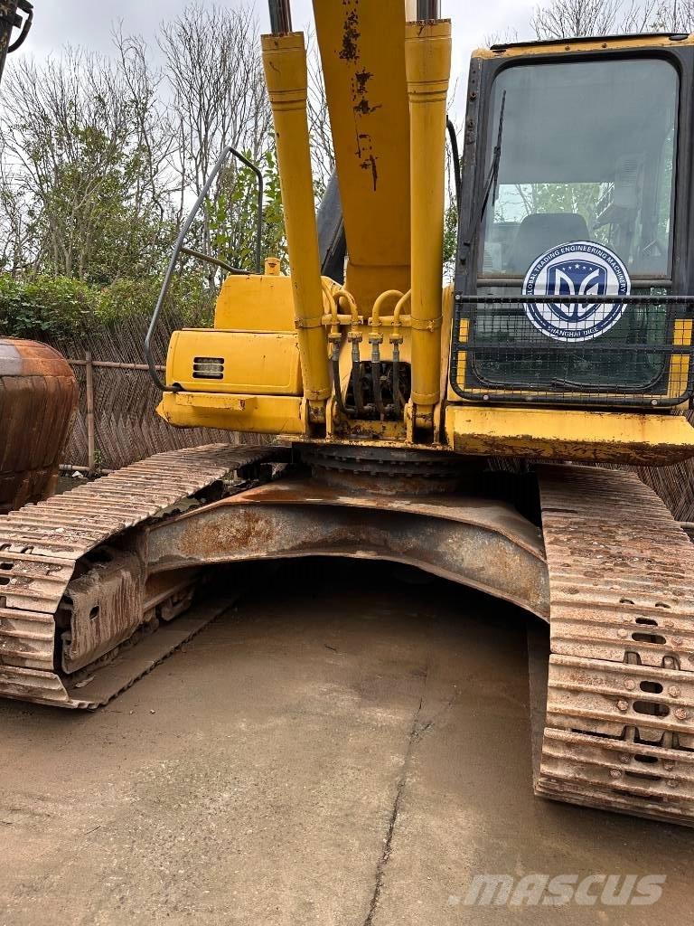 Komatsu PC 220-8 Pelle sur chenilles
