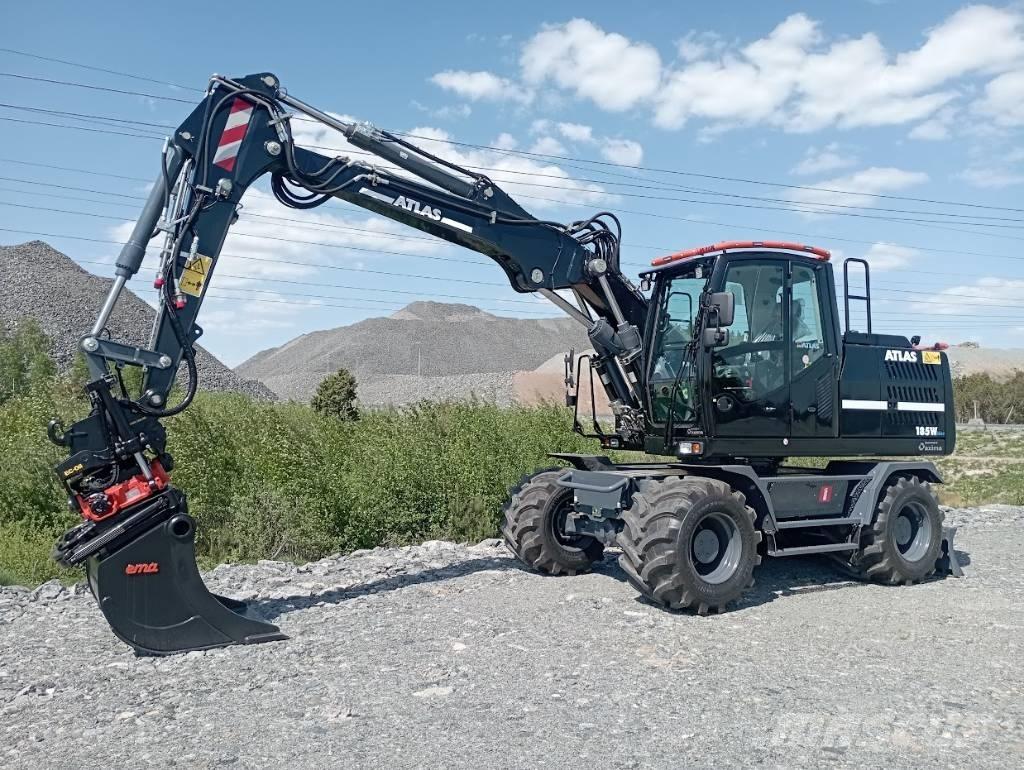 Atlas 185w Pelle sur pneus