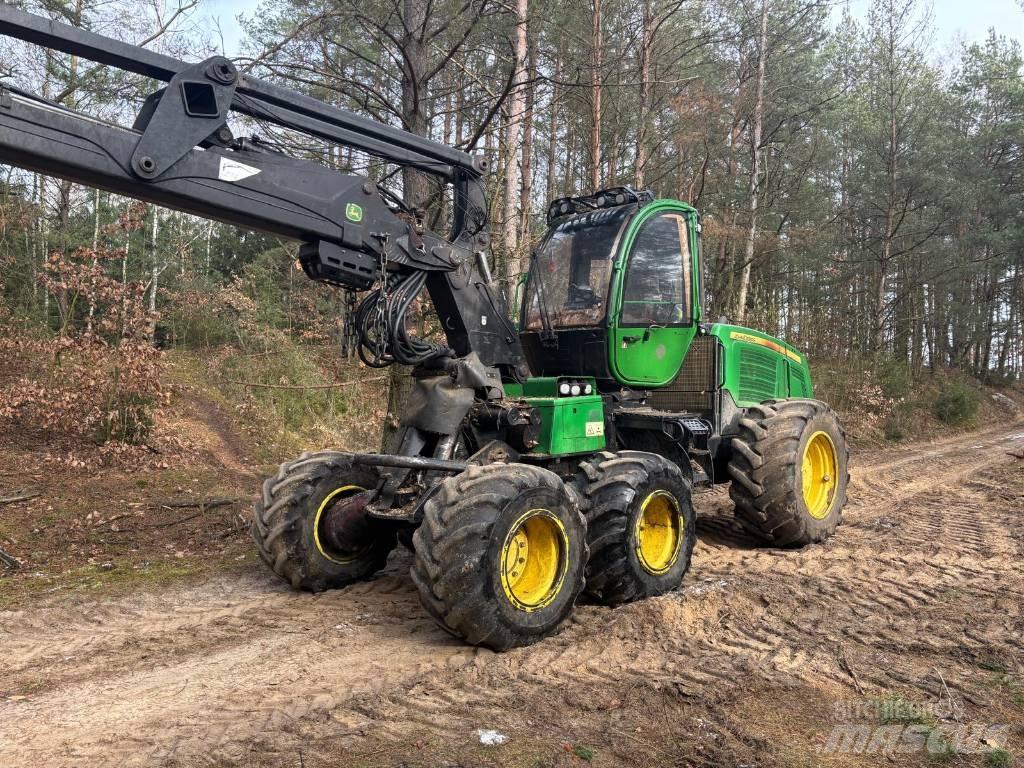 John Deere 1170 E Abatteuse