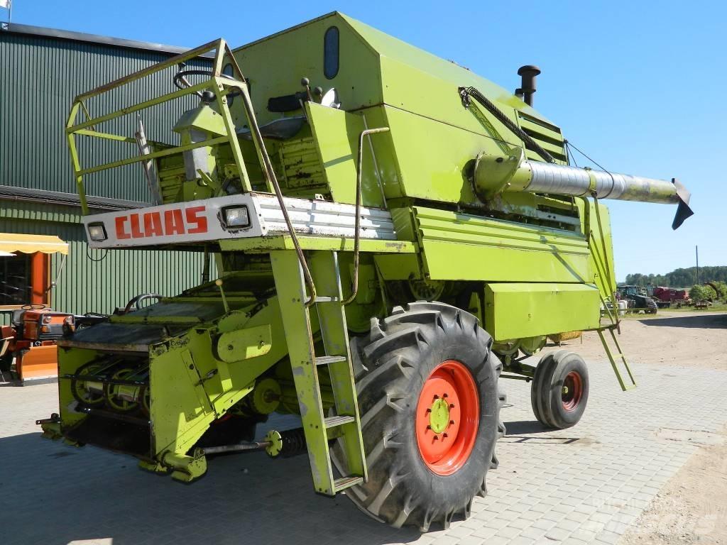 CLAAS Mercator 60 Moissonneuse batteuse