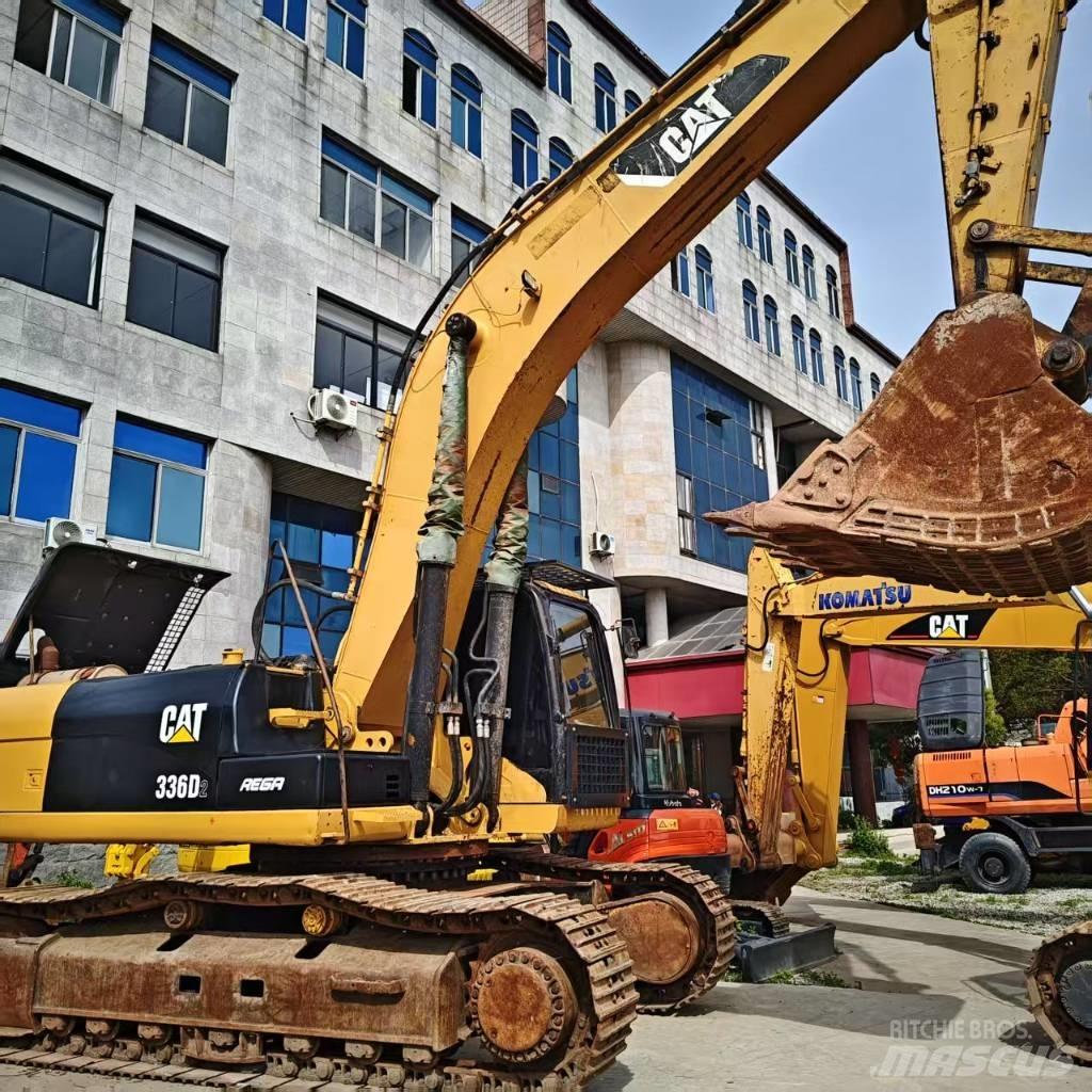 CAT 336 D2 Pelle sur chenilles