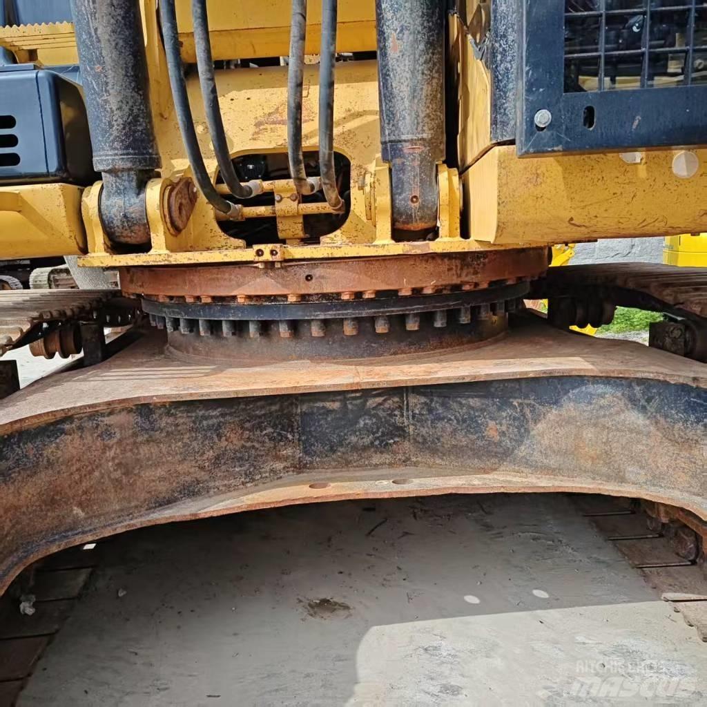 CAT 336 D2 Pelle sur chenilles