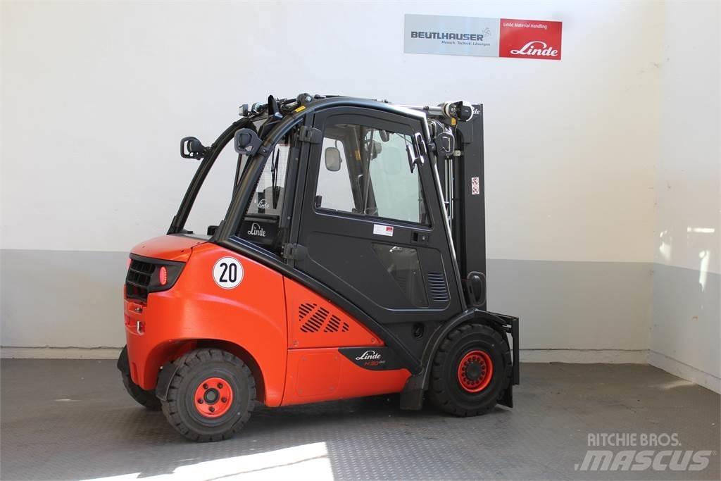 Linde H30D Chariots diesel