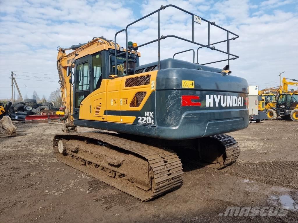 Hyundai HX 220 L Pelle sur chenilles