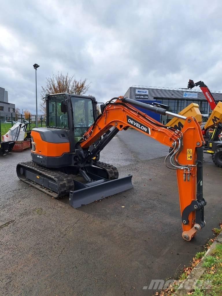 Develon DX 50 Z-7 Mini pelle < 7t