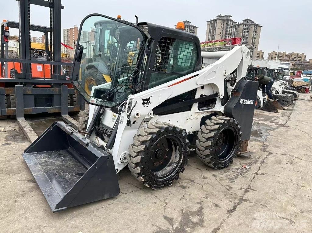 Bobcat S 750 Chargeuse compacte