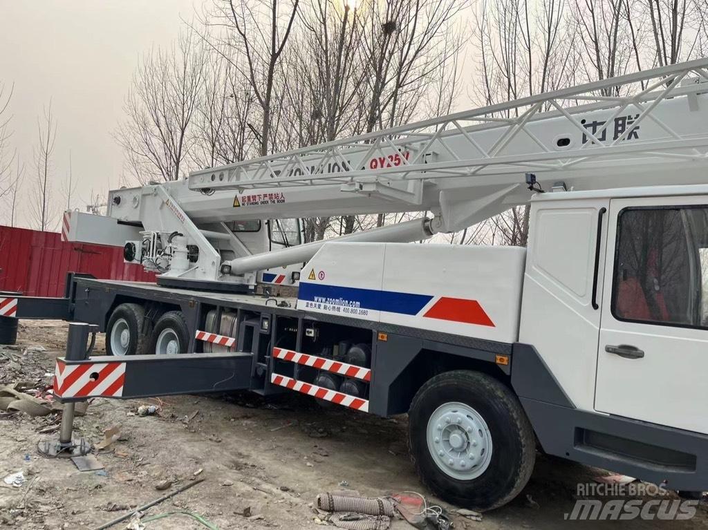 Zoomlion QY25V Grues tout terrain