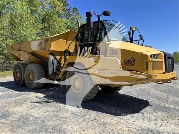 CAT 730C2 Tombereau articulé