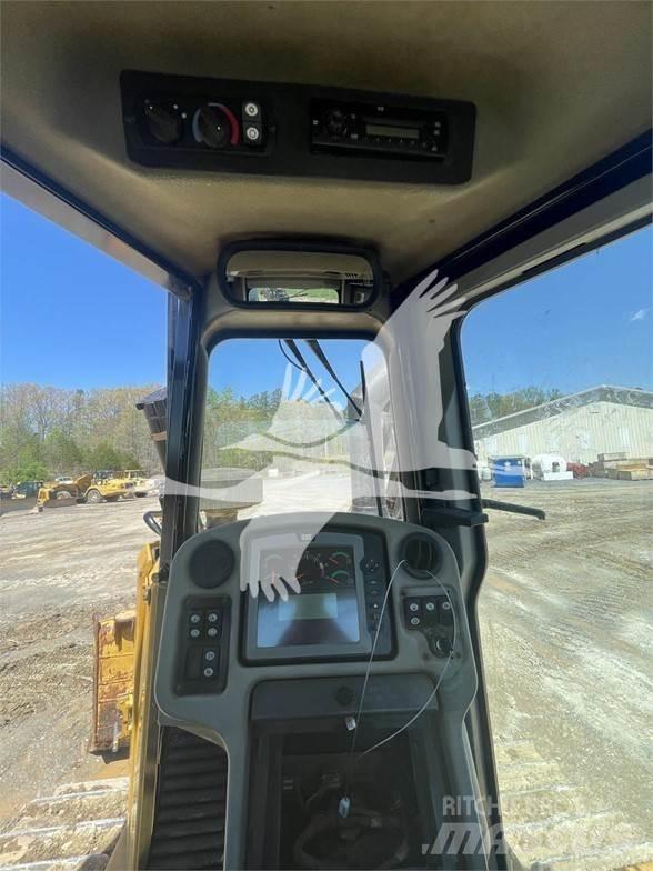 CAT D6T XL Bouteurs sur chenilles