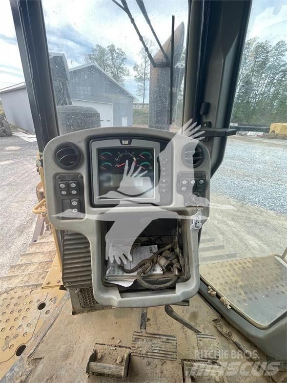 CAT D6T XL Bouteurs sur chenilles