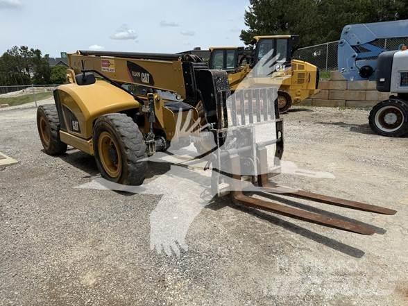 CAT TL642D Chariot télescopique