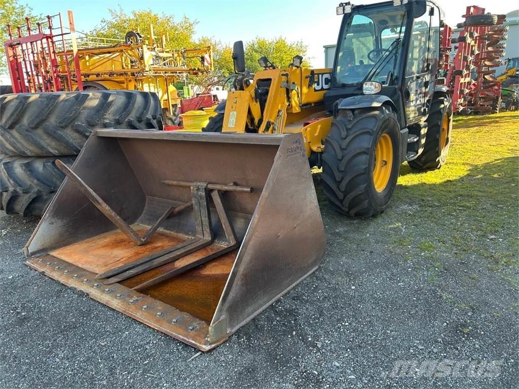 JCB 541-70 AGRIPRO Nacelles télescopiques
