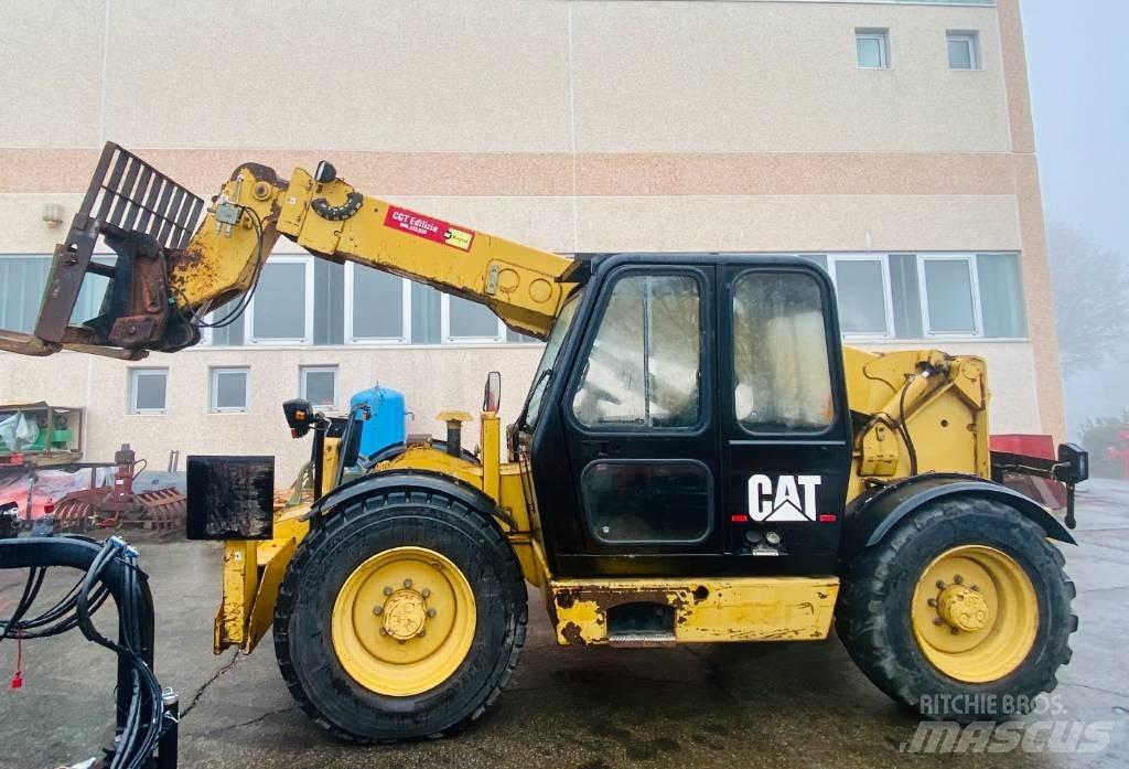CAT TH 63 Chariot télescopique