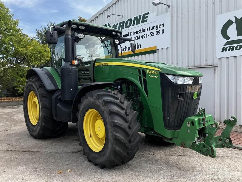John Deere 8335R Tracteur