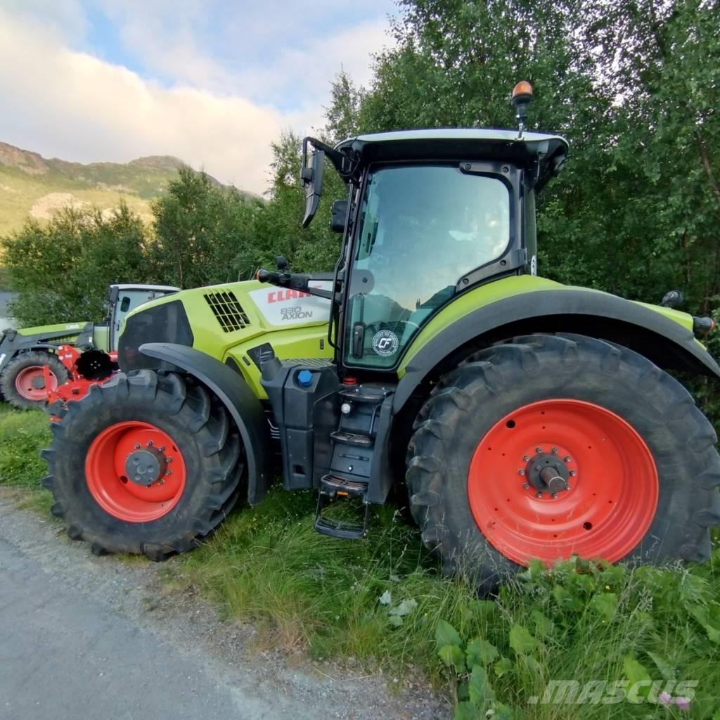 CLAAS Axion 830 Tracteur
