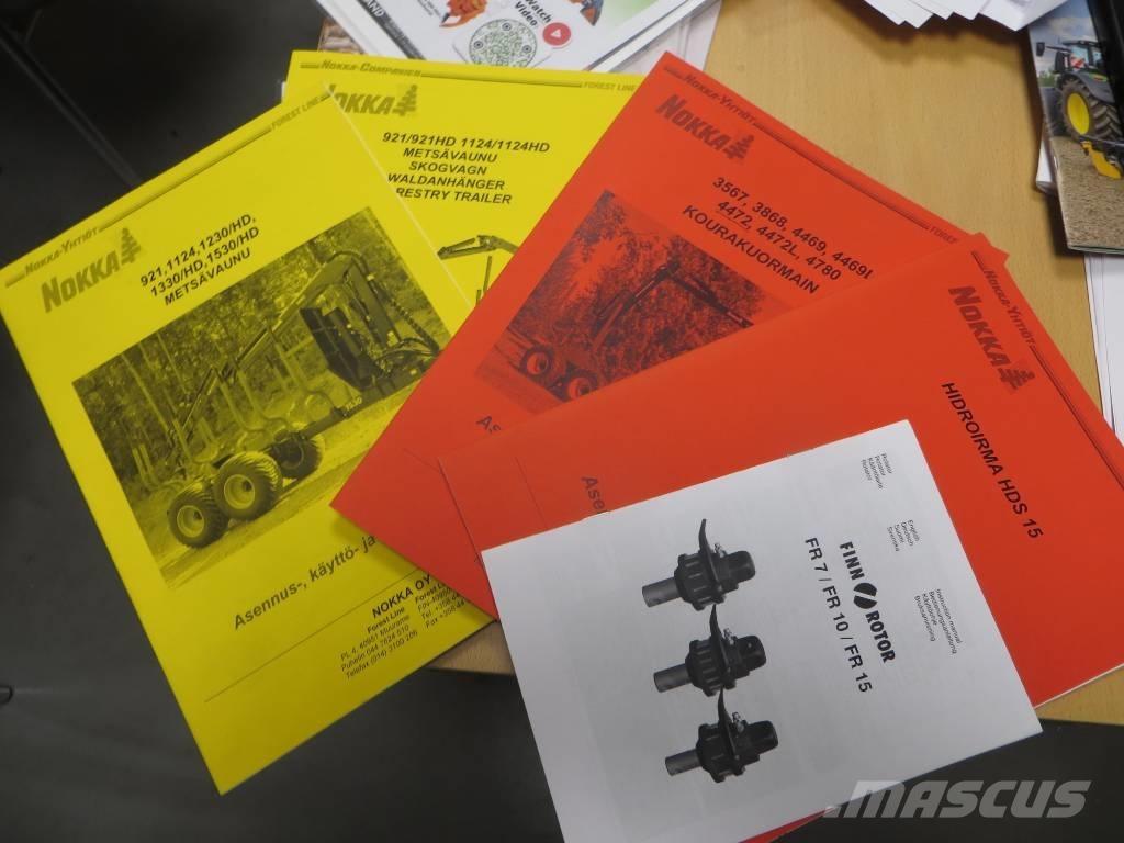 Nokka 4472 + MV1124 Remorque forestière avec grue