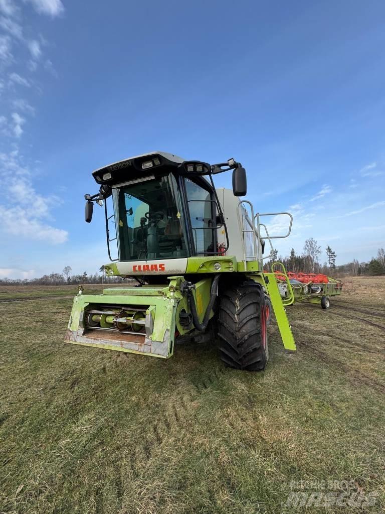 CLAAS Lexion 570 Moissonneuse batteuse