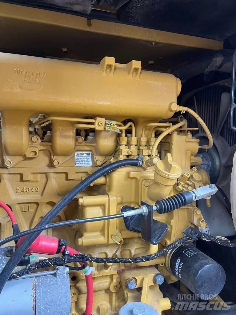 CAT 307.5 Pelle sur chenilles