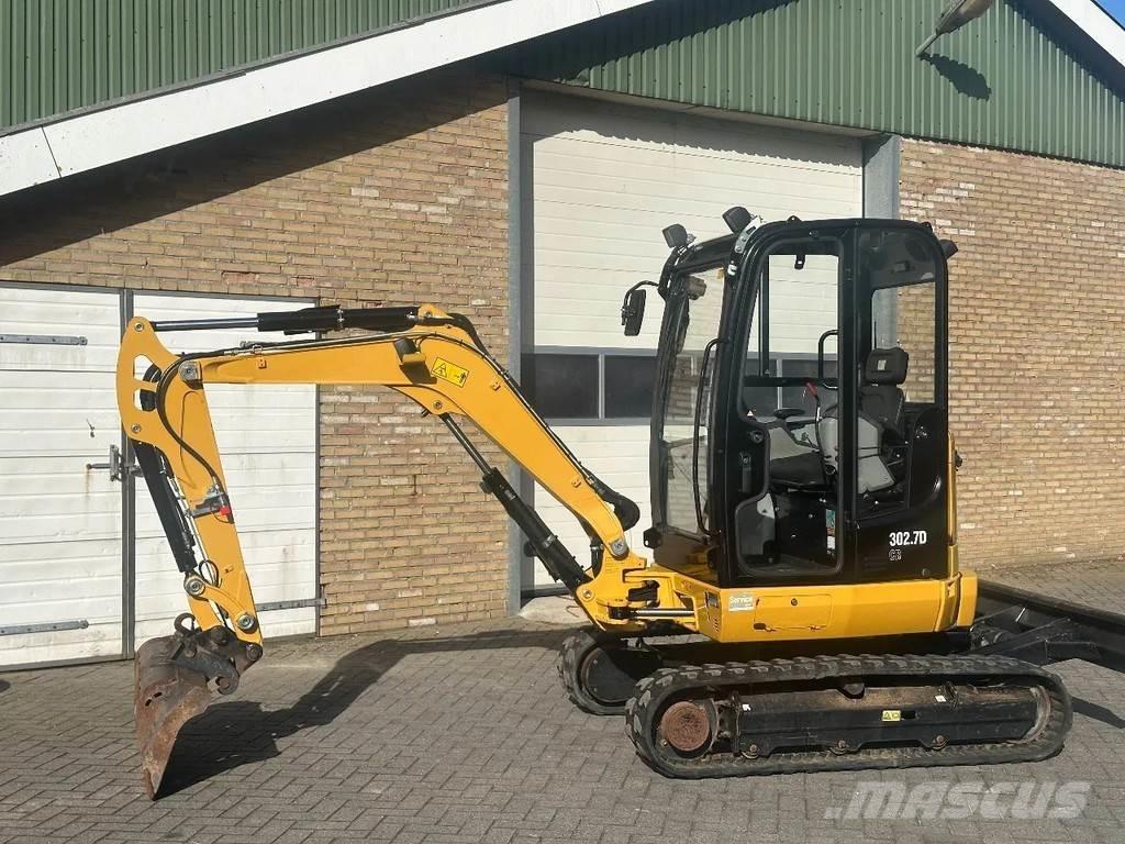 CAT 302.7D Mini pelle < 7t