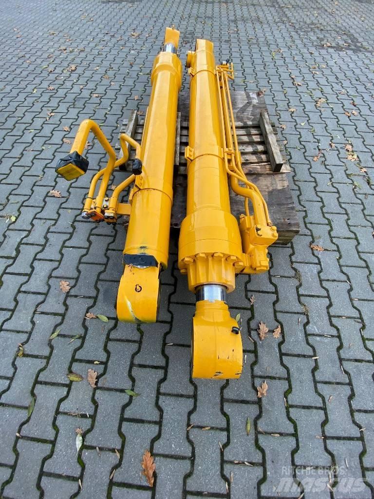 CAT 349 E Parts Pelle sur chenilles