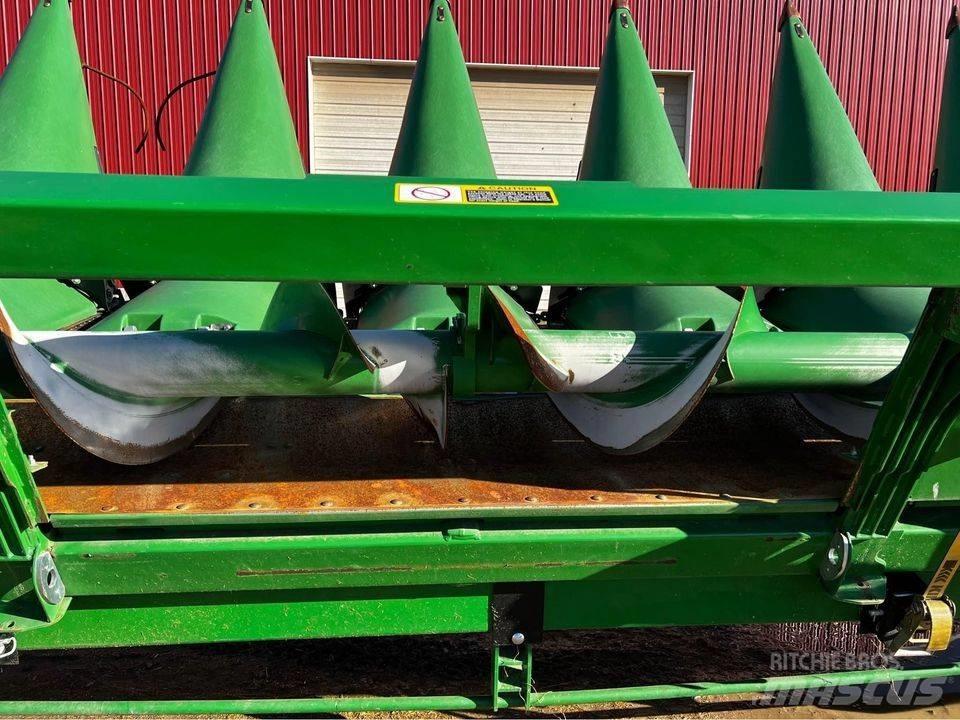 John Deere 716c Barre de coupe pour moissonneuse batteuse