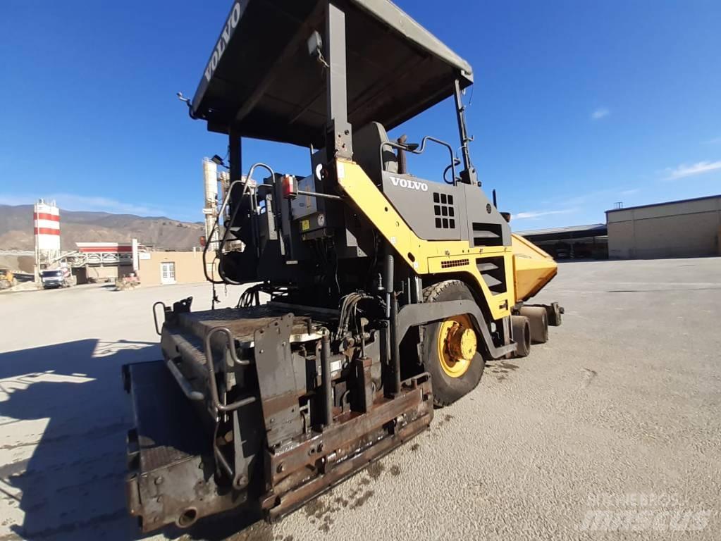 Volvo ABG 6870 Finisseur