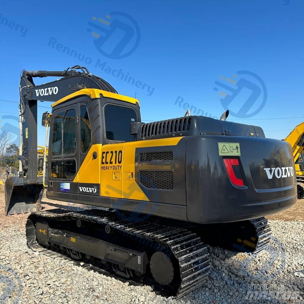 Volvo EC210 Pelle sur chenilles