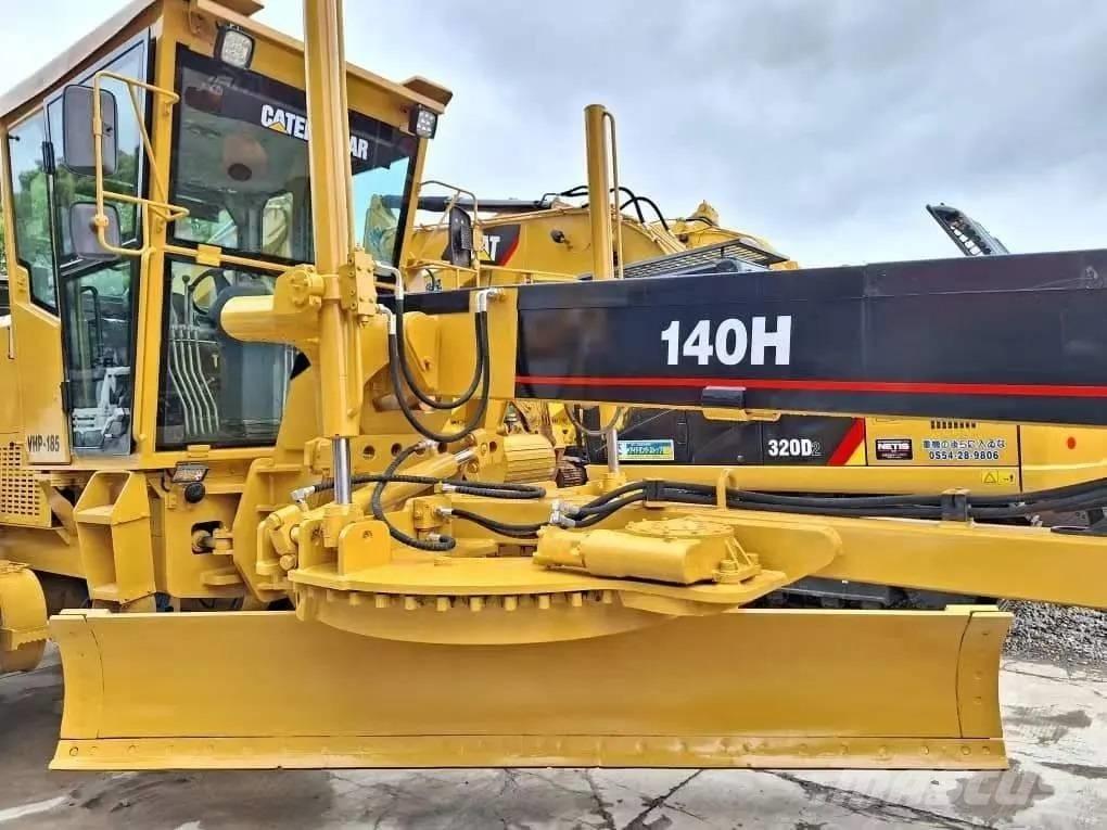 CAT 140H Niveleuse