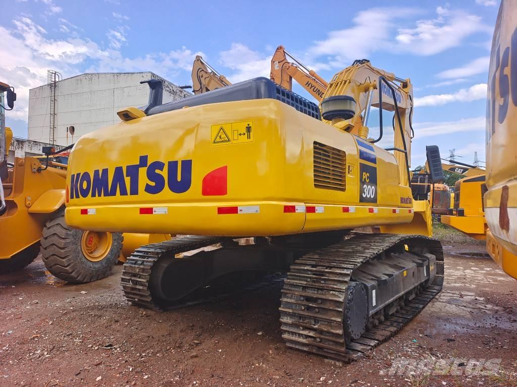 Komatsu PC 300-7 Pelle sur chenilles